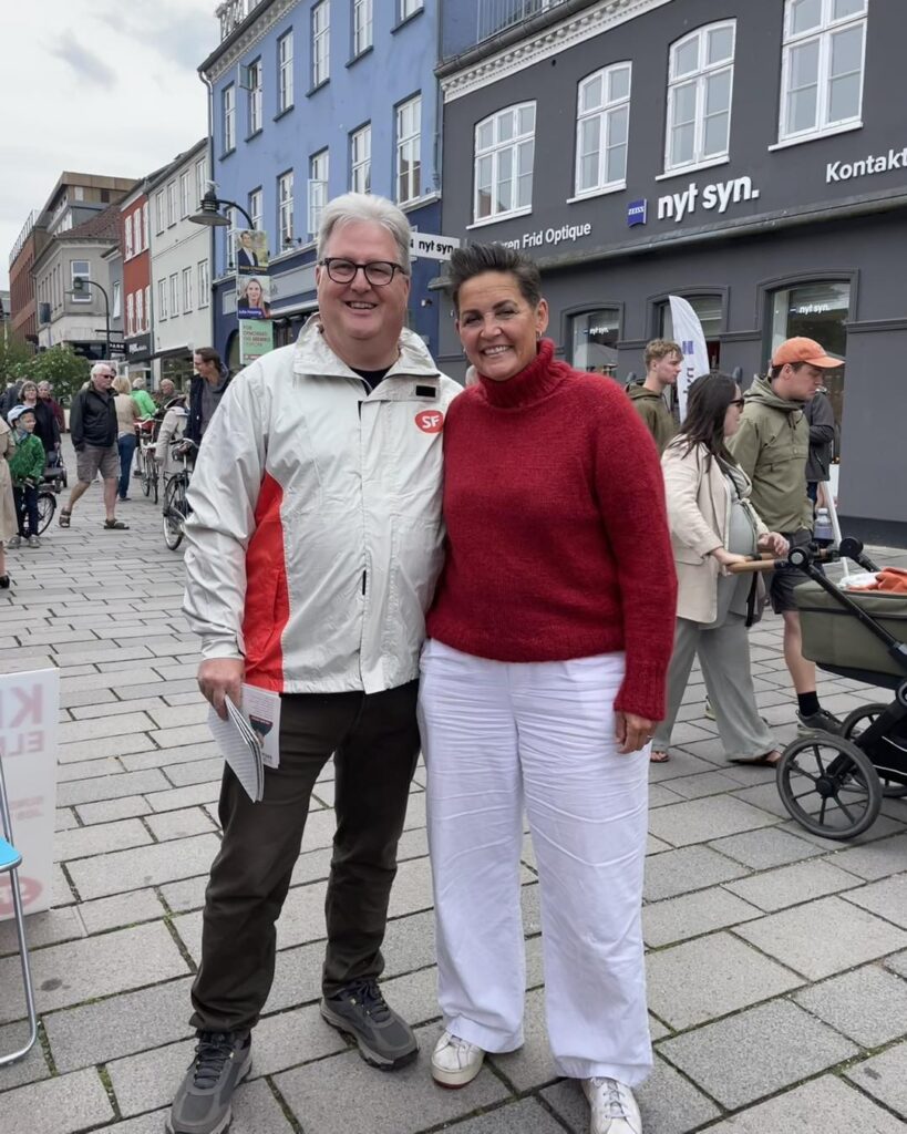 Kim Elmose står sammen med SFs formand Pia Olsen Dyhr